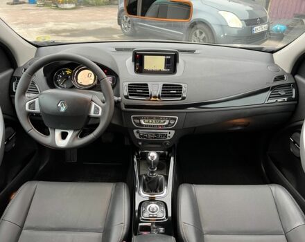 Рено Меган 2012 в Житомире на Automoto.ua Серый Рено Меган, объемом двигателя 1.5 л и пробегом 224 тыс. км за 8300 $, фото 11 на Automoto.ua