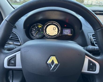 Серый Рено Меган, объемом двигателя 1.5 л и пробегом 253 тыс. км за 8399 $, фото 11 на Automoto.ua