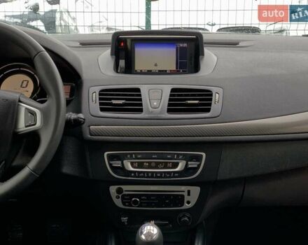 Серый Рено Меган, объемом двигателя 1.46 л и пробегом 263 тыс. км за 7999 $, фото 34 на Automoto.ua