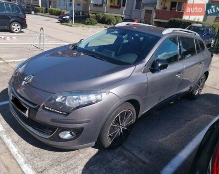 Серый Рено Меган, объемом двигателя 0 л и пробегом 148 тыс. км за 3781 $, фото 1 на Automoto.ua