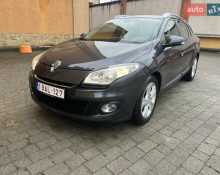 Серый Рено Меган, объемом двигателя 1.5 л и пробегом 210 тыс. км за 8300 $, фото 4 на Automoto.ua