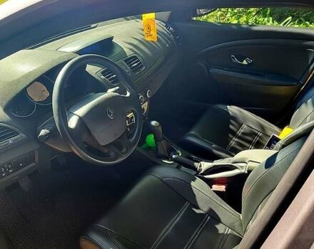 Сірий Рено Меган, об'ємом двигуна 1.5 л та пробігом 291 тис. км за 7200 $, фото 2 на Automoto.ua