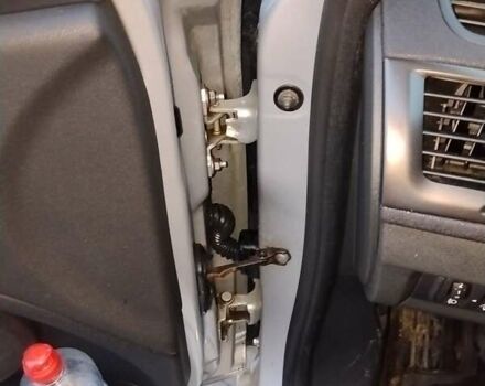 Серый Рено Меган, объемом двигателя 1.46 л и пробегом 239 тыс. км за 7200 $, фото 25 на Automoto.ua