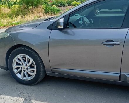 Сірий Рено Меган, об'ємом двигуна 1.5 л та пробігом 240 тис. км за 6500 $, фото 5 на Automoto.ua
