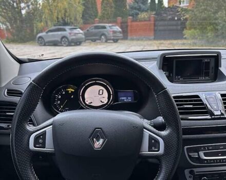 Сірий Рено Меган, об'ємом двигуна 1.46 л та пробігом 215 тис. км за 10300 $, фото 24 на Automoto.ua