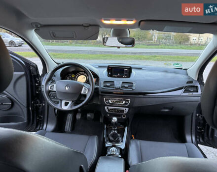 Серый Рено Меган, объемом двигателя 1.5 л и пробегом 260 тыс. км за 7800 $, фото 21 на Automoto.ua