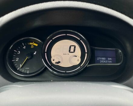 Серый Рено Меган, объемом двигателя 1.5 л и пробегом 271 тыс. км за 7999 $, фото 21 на Automoto.ua