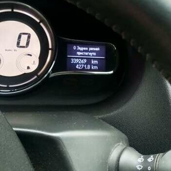 Сірий Рено Меган, об'ємом двигуна 1.46 л та пробігом 340 тис. км за 7000 $, фото 12 на Automoto.ua