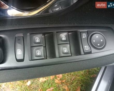 Серый Рено Меган, объемом двигателя 1.46 л и пробегом 234 тыс. км за 7600 $, фото 11 на Automoto.ua