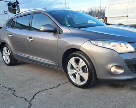 Серый Рено Меган, объемом двигателя 1.6 л и пробегом 210 тыс. км за 7550 $, фото 7 на Automoto.ua