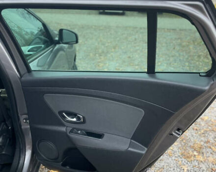 Серый Рено Меган, объемом двигателя 1.5 л и пробегом 263 тыс. км за 9350 $, фото 17 на Automoto.ua