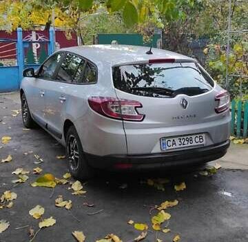 Серый Рено Меган, объемом двигателя 1.5 л и пробегом 246 тыс. км за 7800 $, фото 13 на Automoto.ua