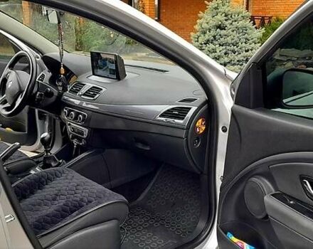 Серый Рено Меган, объемом двигателя 1.5 л и пробегом 272 тыс. км за 6600 $, фото 4 на Automoto.ua