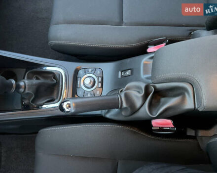 Серый Рено Меган, объемом двигателя 1.5 л и пробегом 230 тыс. км за 8200 $, фото 17 на Automoto.ua