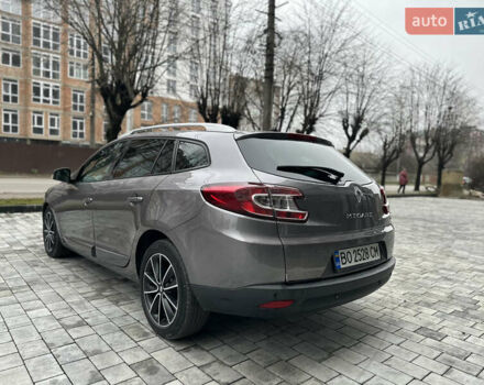 Сірий Рено Меган, об'ємом двигуна 1.46 л та пробігом 293 тис. км за 7800 $, фото 6 на Automoto.ua