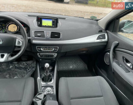 Серый Рено Меган, объемом двигателя 1.5 л и пробегом 263 тыс. км за 9350 $, фото 22 на Automoto.ua