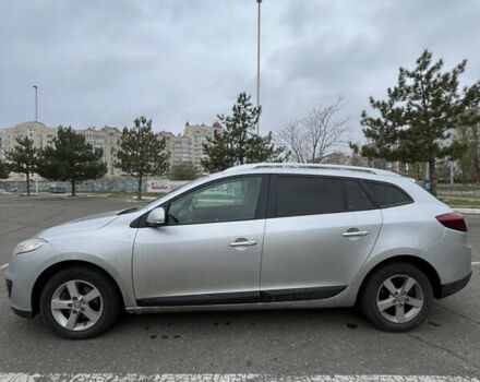 Серый Рено Меган, объемом двигателя 1.46 л и пробегом 360 тыс. км за 7000 $, фото 2 на Automoto.ua