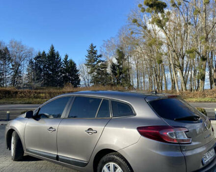 Серый Рено Меган, объемом двигателя 1.46 л и пробегом 333 тыс. км за 6400 $, фото 4 на Automoto.ua