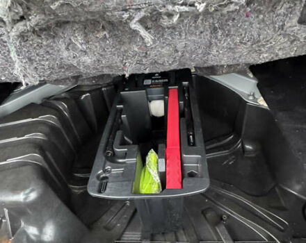 Сірий Рено Меган, об'ємом двигуна 1.6 л та пробігом 154 тис. км за 7650 $, фото 18 на Automoto.ua