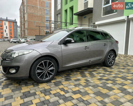 Серый Рено Меган, объемом двигателя 1.46 л и пробегом 292 тыс. км за 7800 $, фото 4 на Automoto.ua