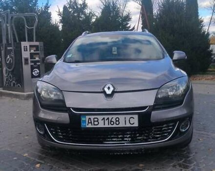 Рено Меган 2012 в Виннице на Automoto.ua Серый Рено Меган, объемом двигателя 1.46 л и пробегом 380 тыс. км за 6700 $, фото 1 на Automoto.ua