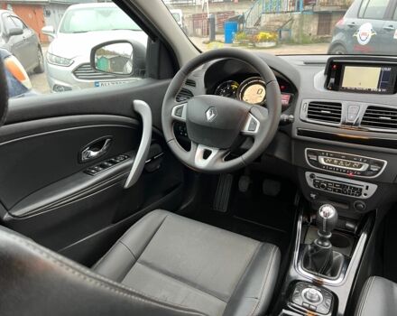 Рено Меган 2012 в Житомире на Automoto.ua Серый Рено Меган, объемом двигателя 1.5 л и пробегом 224 тыс. км за 8300 $, фото 12 на Automoto.ua