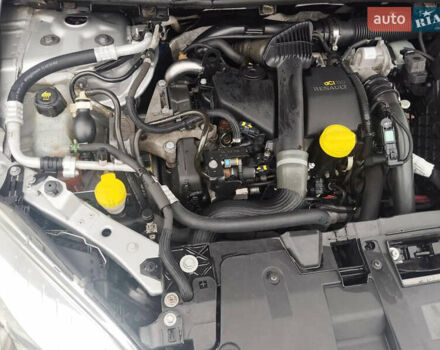 Серый Рено Меган, объемом двигателя 1.5 л и пробегом 228 тыс. км за 6900 $, фото 21 на Automoto.ua