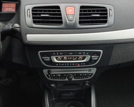 Сірий Рено Меган, об'ємом двигуна 1.5 л та пробігом 280 тис. км за 8250 $, фото 13 на Automoto.ua