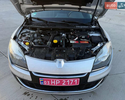Серый Рено Меган, объемом двигателя 1.5 л и пробегом 184 тыс. км за 7500 $, фото 36 на Automoto.ua