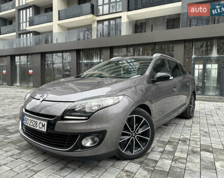 Сірий Рено Меган, об'ємом двигуна 1.46 л та пробігом 293 тис. км за 7800 $, фото 1 на Automoto.ua