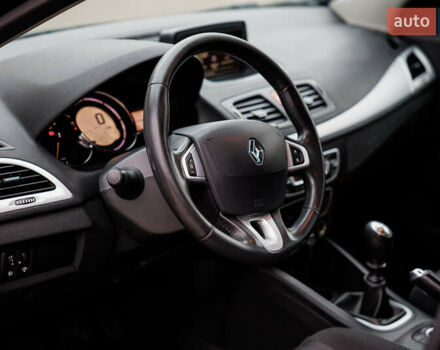 Серый Рено Меган, объемом двигателя 1.46 л и пробегом 189 тыс. км за 7950 $, фото 21 на Automoto.ua