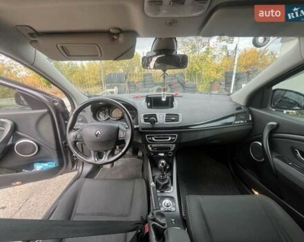 Серый Рено Меган, объемом двигателя 1.5 л и пробегом 316 тыс. км за 6800 $, фото 4 на Automoto.ua