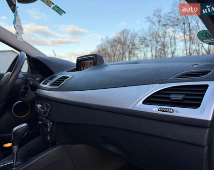 Серый Рено Меган, объемом двигателя 1.5 л и пробегом 184 тыс. км за 7500 $, фото 23 на Automoto.ua