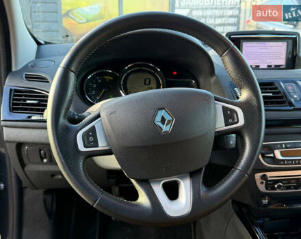 Серый Рено Меган, объемом двигателя 1.5 л и пробегом 235 тыс. км за 8500 $, фото 43 на Automoto.ua
