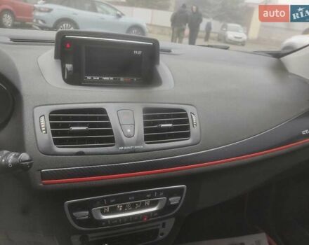 Сірий Рено Меган, об'ємом двигуна 1.46 л та пробігом 214 тис. км за 8800 $, фото 4 на Automoto.ua