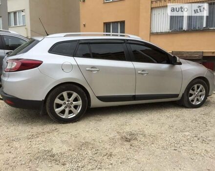 Серый Рено Меган, объемом двигателя 1.5 л и пробегом 275 тыс. км за 6800 $, фото 3 на Automoto.ua