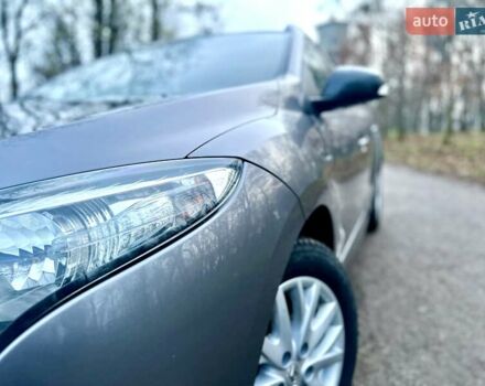 Серый Рено Меган, объемом двигателя 1.5 л и пробегом 248 тыс. км за 8300 $, фото 5 на Automoto.ua