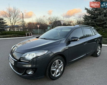 Сірий Рено Меган, об'ємом двигуна 1.46 л та пробігом 275 тис. км за 9350 $, фото 15 на Automoto.ua