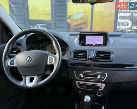 Серый Рено Меган, объемом двигателя 1.5 л и пробегом 235 тыс. км за 8500 $, фото 29 на Automoto.ua