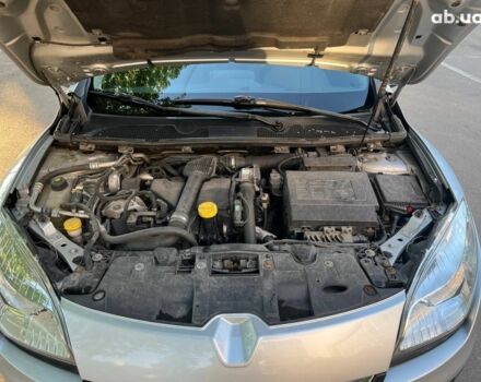 Сірий Рено Меган, об'ємом двигуна 0 л та пробігом 235 тис. км за 7300 $, фото 4 на Automoto.ua