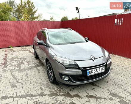 Сірий Рено Меган, об'ємом двигуна 1.5 л та пробігом 287 тис. км за 8300 $, фото 1 на Automoto.ua