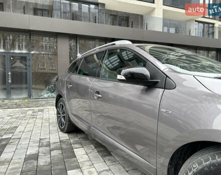 Сірий Рено Меган, об'ємом двигуна 1.46 л та пробігом 293 тис. км за 7800 $, фото 14 на Automoto.ua