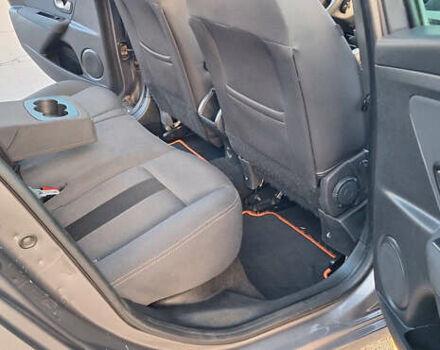 Серый Рено Меган, объемом двигателя 1.6 л и пробегом 210 тыс. км за 7550 $, фото 21 на Automoto.ua