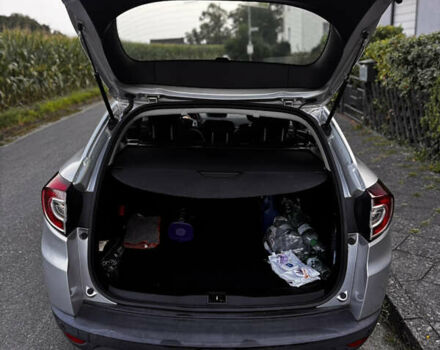 Серый Рено Меган, объемом двигателя 1.46 л и пробегом 248 тыс. км за 7900 $, фото 5 на Automoto.ua