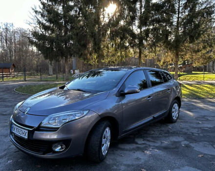 Серый Рено Меган, объемом двигателя 1.46 л и пробегом 333 тыс. км за 6400 $, фото 12 на Automoto.ua