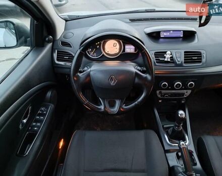 Серый Рено Меган, объемом двигателя 1.5 л и пробегом 269 тыс. км за 7590 $, фото 10 на Automoto.ua