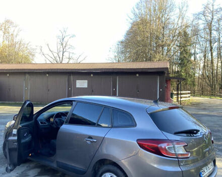 Серый Рено Меган, объемом двигателя 1.46 л и пробегом 333 тыс. км за 6400 $, фото 8 на Automoto.ua