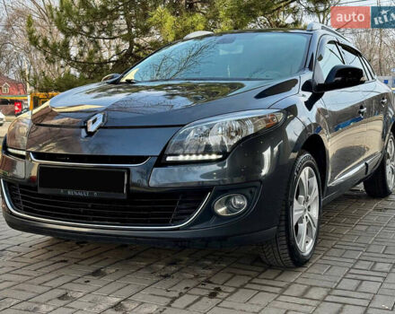 Сірий Рено Меган, об'ємом двигуна 1.5 л та пробігом 240 тис. км за 7950 $, фото 5 на Automoto.ua