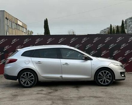 Сірий Рено Меган, об'ємом двигуна 1.46 л та пробігом 289 тис. км за 7800 $, фото 3 на Automoto.ua