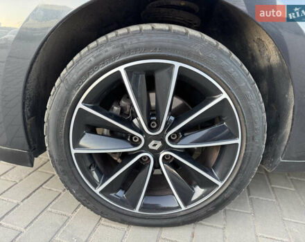 Серый Рено Меган, объемом двигателя 1.5 л и пробегом 211 тыс. км за 8800 $, фото 35 на Automoto.ua